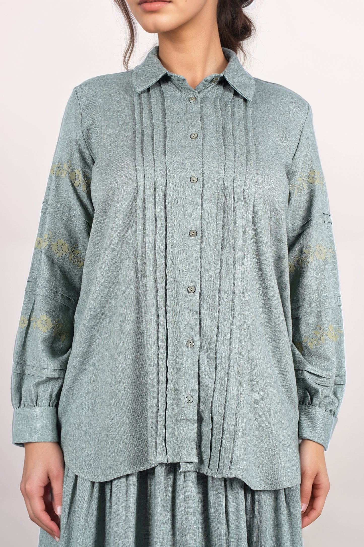 Chemise
