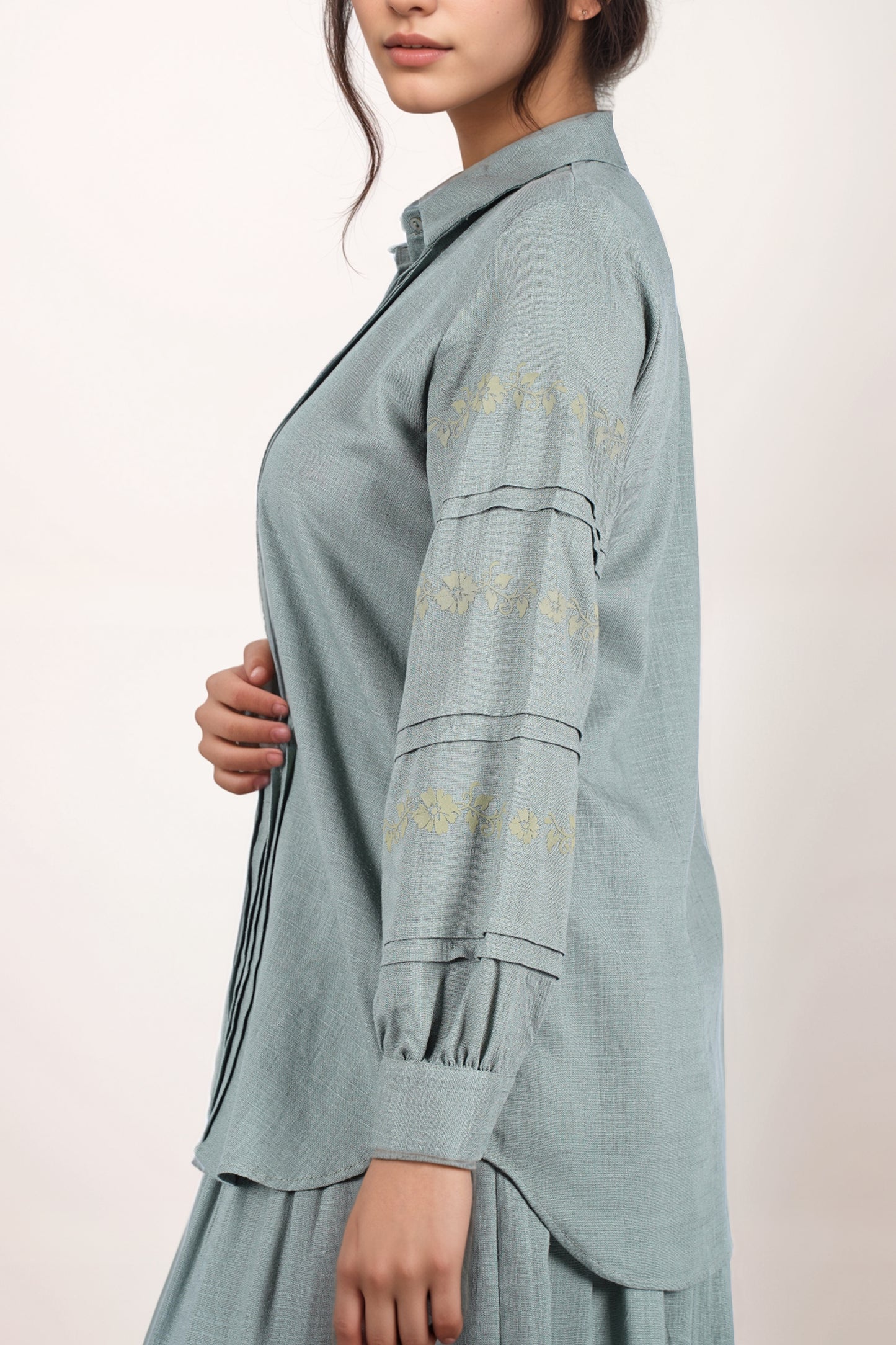 Chemise
